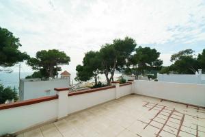 Book IT Villa Clara Moraira, Морайра