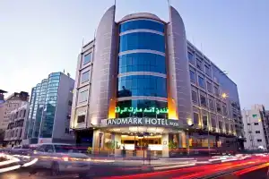 Landmark Riqqa Hotel, Дубай