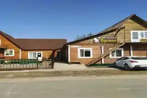 Гостиница у Михалыча, Онега