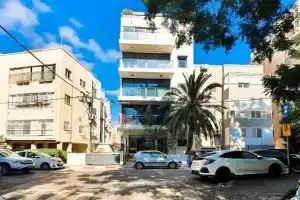Charming 2 Bdr Apt Terrace Gordon Tl61, Тель-Авив