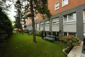 Corvetto Residence, Милан