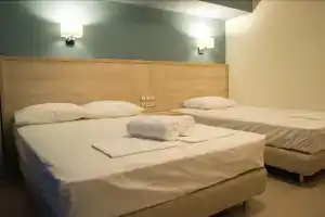 Alarzo Rooms, Паралия-Катерини