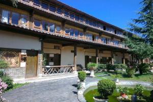 Floral Hotel De Sheng Fu Di Lijiang, Лицзян