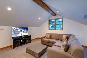 Old Town Masterpiece 6 Bedroom Home by Redawning, Парк-сити