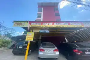 Oyo 1135 Triple A Residence, Чианг Май