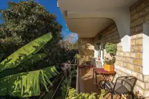 Nice Home in Kostrena With Wifi and 3 Bedrooms, Риека