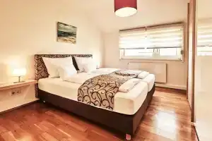 Kampowski Apartments, Бад-Наухайм