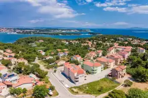 Awesome Home in Premantura With Wifi and 2 Bedrooms, Премантура