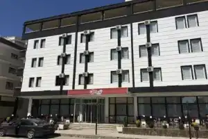 Suw Hotel, Самсун