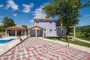 Nice Home in Labin With Wifi and 4 Bedrooms, Лабин