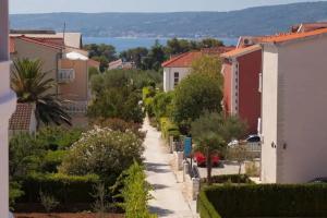 Apartments Mara, Кастель Стафилич