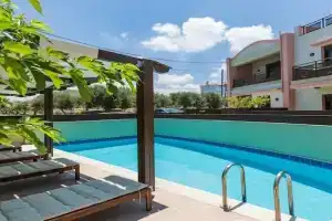 Stunning one Bedroom Apartment in Loutra, Сфакаки