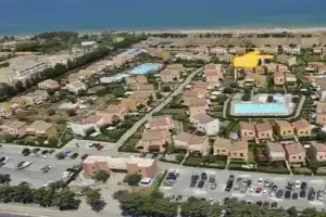Villa Scenique, Кампофеличе-ди-Рокчелла