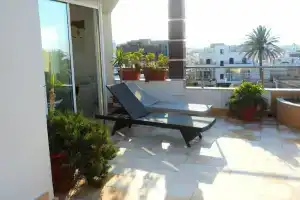 Apartment With 4 Bedrooms in Mahdia, With Wonderful sea View, Furnished Terrace and Wifi Near the Beach, Махдия