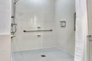 Holiday Inn Express & Suites Trois Rivieres Ouest, an Ihg Hotel, Труа-Ривьер