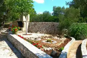 Trullo In Pietra Con Giardino, Marina di Pescoluse