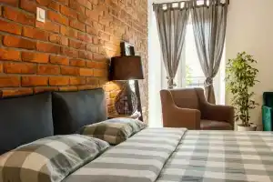 Отель Central Rijeka Apartments, Риека