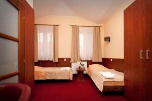 Hotelik Amber, Варшава
