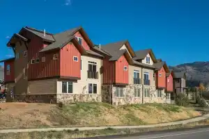 Steamboat Springs Skiers Townhouse by RedAwning, Стимбоут-Спрингс