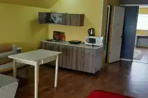 Гостиница, Октябрьский