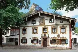 Pension Dedlerhaus, Обераммергау