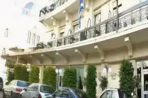 Galaxy Hotel, Каламата