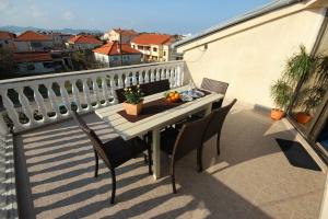 Comfortable Apartmentzadar Borikup To 5 Persons, Козино