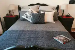 Assemblage Boutique Art Bed & Breakfast, Хобарт