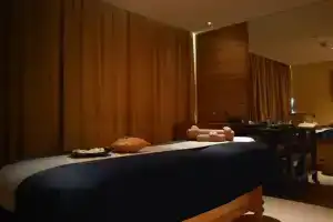 Holiday Inn Mumbai International Airport, An Ihg Hotel