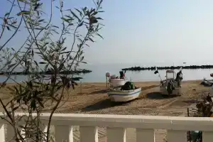 Il Castello Sul Mare, Франкавилла-аль-Маре