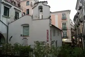 B&b Schola Medica, Салерно
