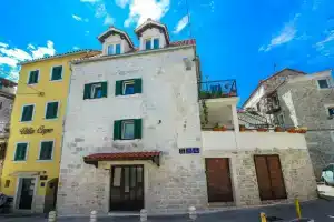 Guest House Vagabundo Imb, Сплит