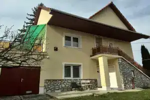 Miskolctapolca Apartman, Мишкольц-Тапольца