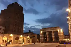 Ostello Locanda degli Acrobati, Брешия