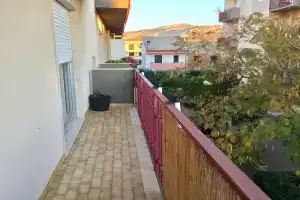 Casa Cristina, Комизо
