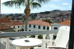 Residencial Pina, Фуншал