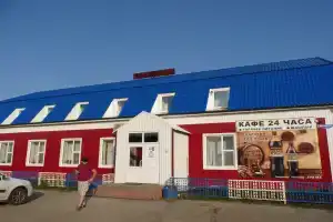 Гостиница «Маяк», Большеречье