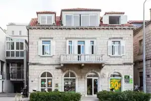 Apartment Van Gogh, Дубровник