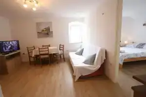 Apartments Donda, Сплит
