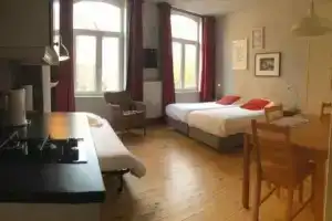 Apartment Spaces, Ипр
