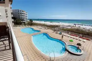 Summer Place Beach Resort by Panhandle Getaways, Форт-Уолтон-Бич