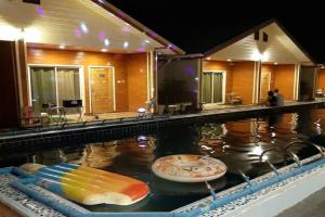 Phen Waree Ampawa Resort, Самут-Сонгкрам
