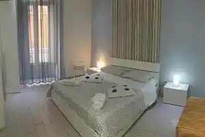 San Donato Home, Неаполь