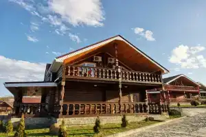 Гостевой дом на Лесной, Каменномостский