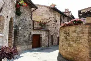 Red House Gubbio, Губбио