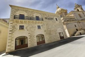 Quaint Boutique Hotel Sannat, Саннат