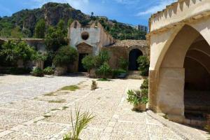 House With 2 Bedrooms in Scopello, Скопелло