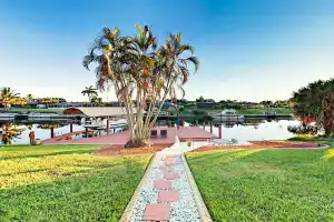 Tequila Canal - 3 Br Home, Кейп-Корал