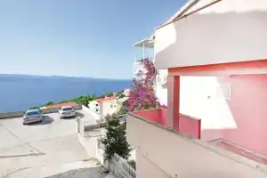 Nice Home in Stanici With Wifi and 2 Bedrooms, Tice