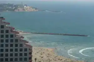 Gorgeous Studio On Hilton Beach, Тель-Авив